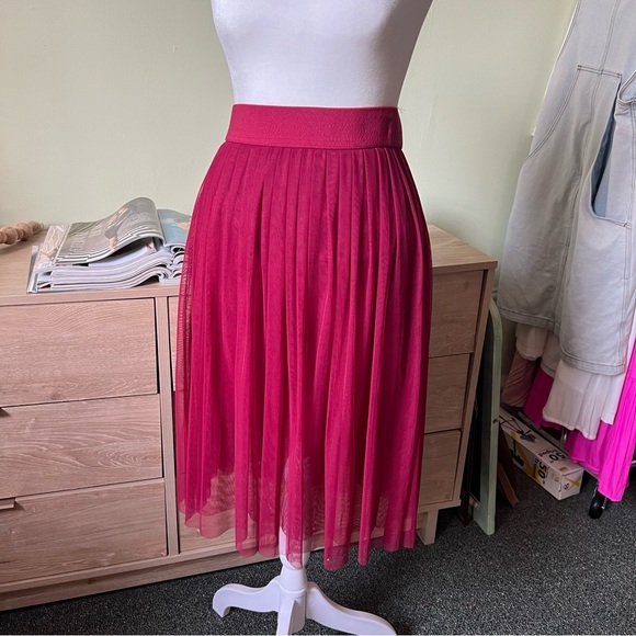 Maroon Red Layered Mesh Pleated Tutu High-Waist Modest Midi Knee-Length Skirt S - Picture 4 of 16